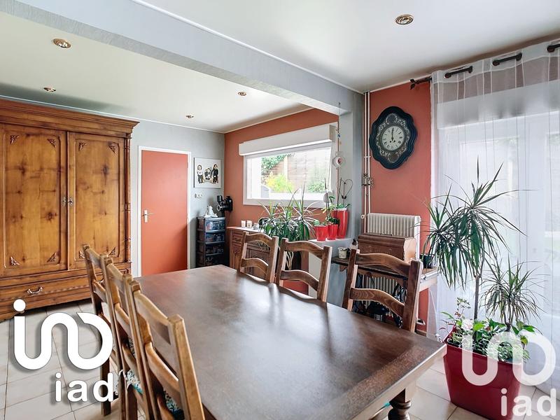 Maison - 126 m² - 8 pièces