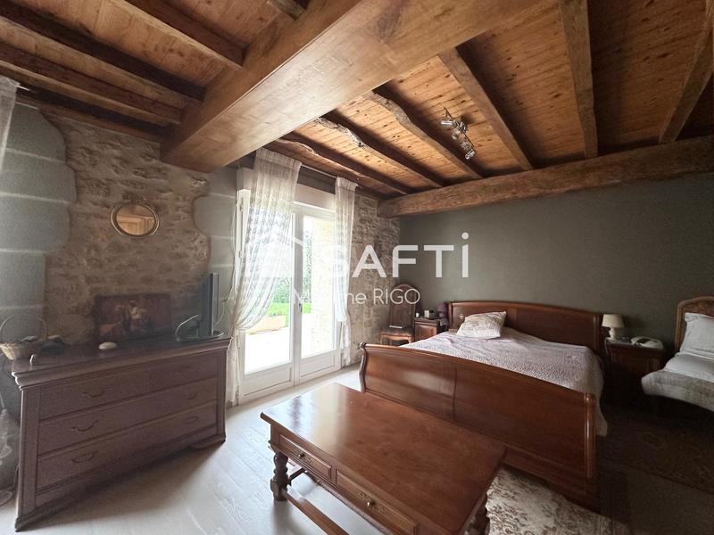 Maison - 285 m² - 4 pièces