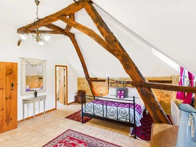 Maison - 260 m² - 9 pièces