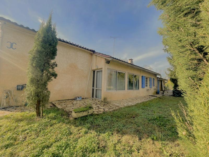 Maison - 149 m² - 8 pièces