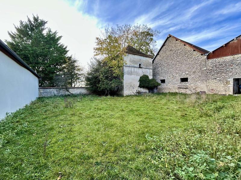 Maison traditionnelle - 200 m² - 8 pièces