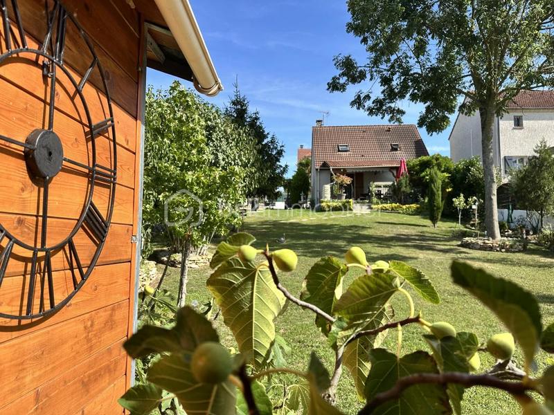 Pavillon - 110 m² - 5 pièces