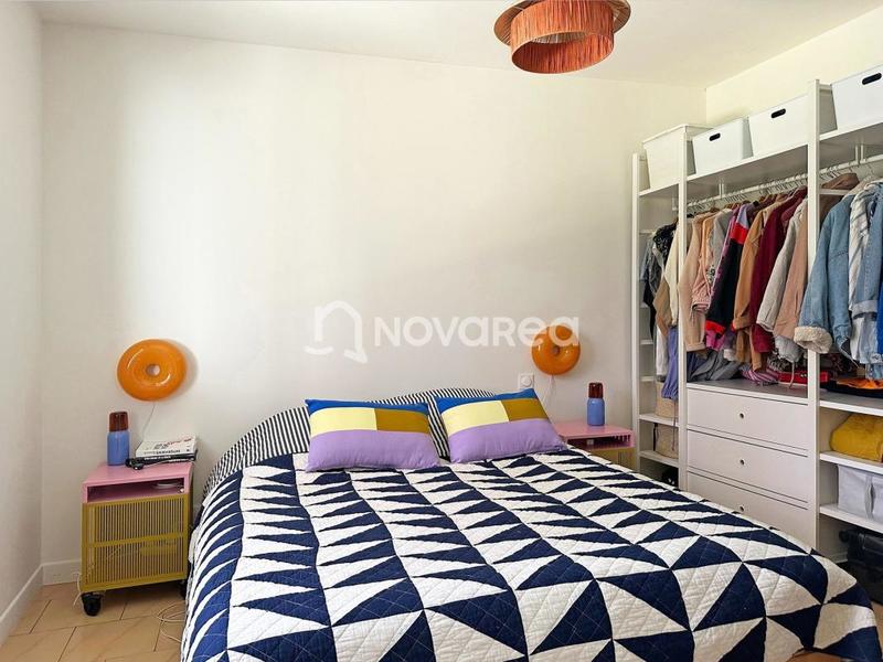 Maison - 312 m² - 9 pièces