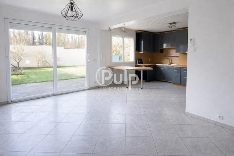 Maison - 108 m² - 6 pièces