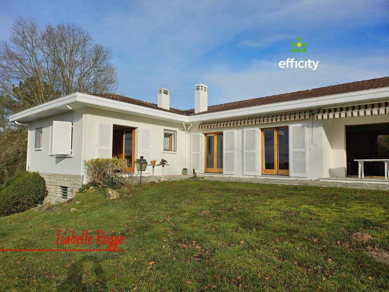 Maison - 161 m² - 6 pièces