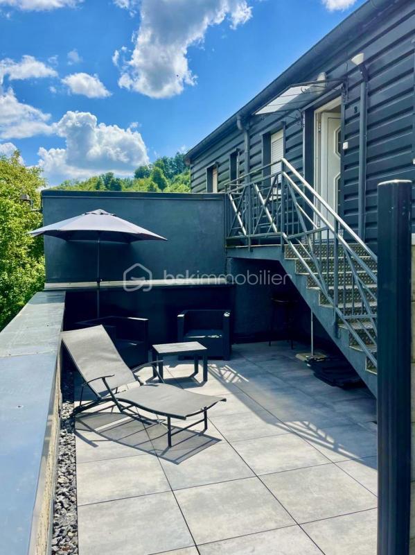 Immeuble - 300 m² - 15 pièces