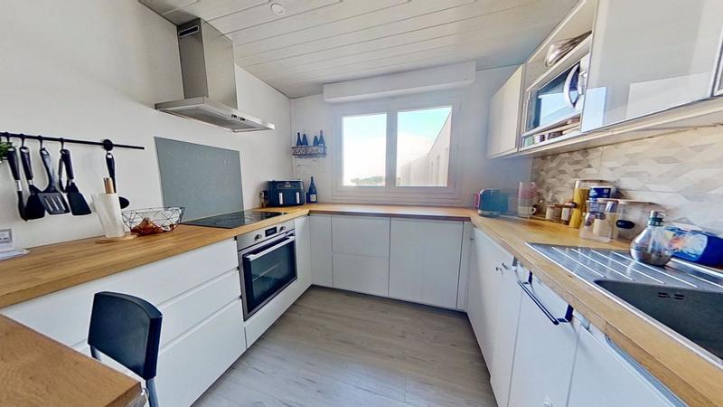 Penthouse - 83 m² - 4 pièces