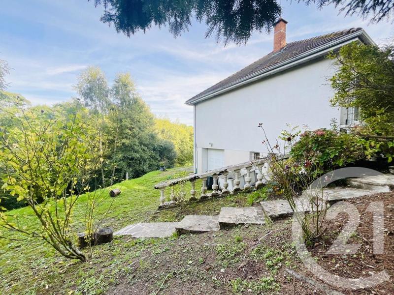 Maison - 104 m² - 5 pièces