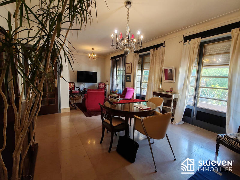 Villa - 173 m² - 6 pièces