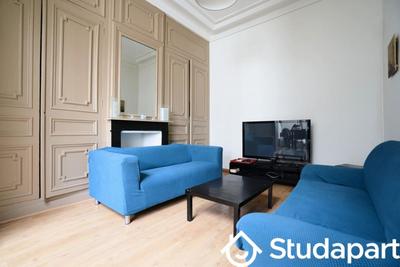 Chambre - 18 m² - 1 pièce