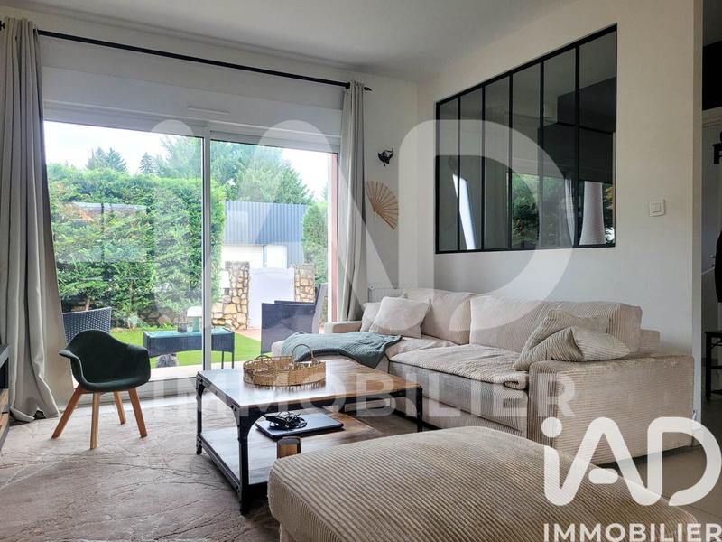 Maison - 137 m² - 7 pièces