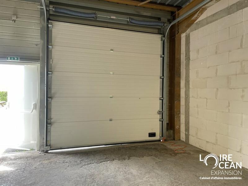 Entrepôt - 280 m²