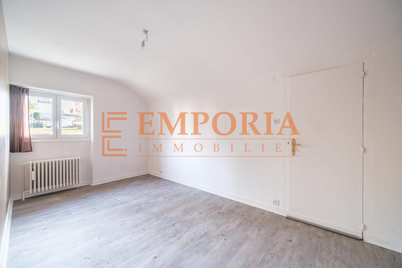 Maison - 191 m² - 7 pièces