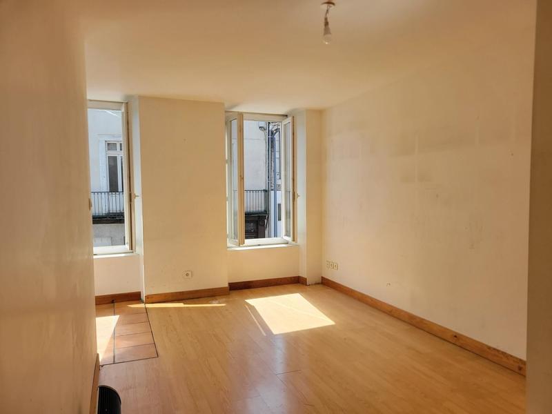 Local commercial - 363 m² - 12 pièces