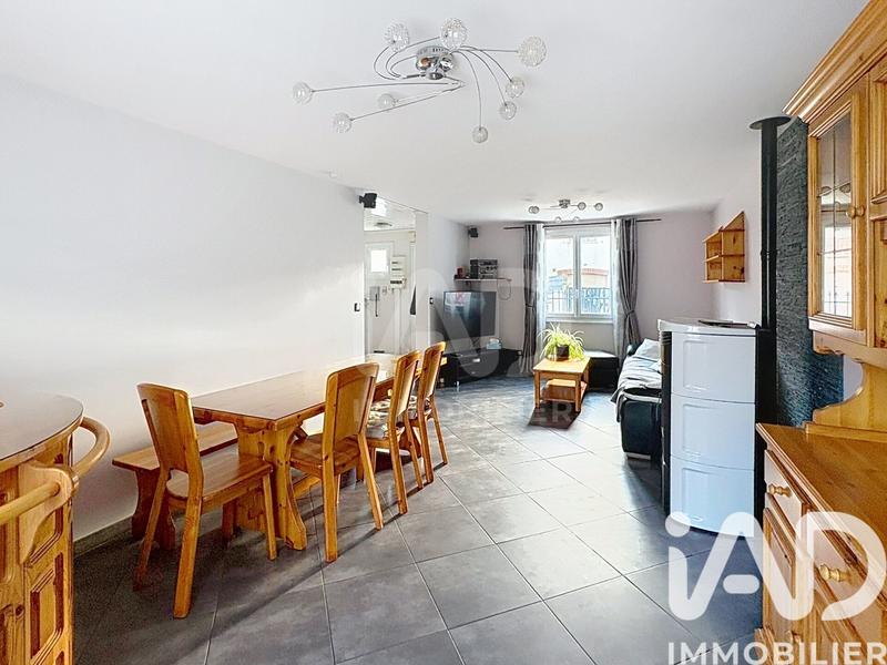 Maison - 88 m² - 4 pièces