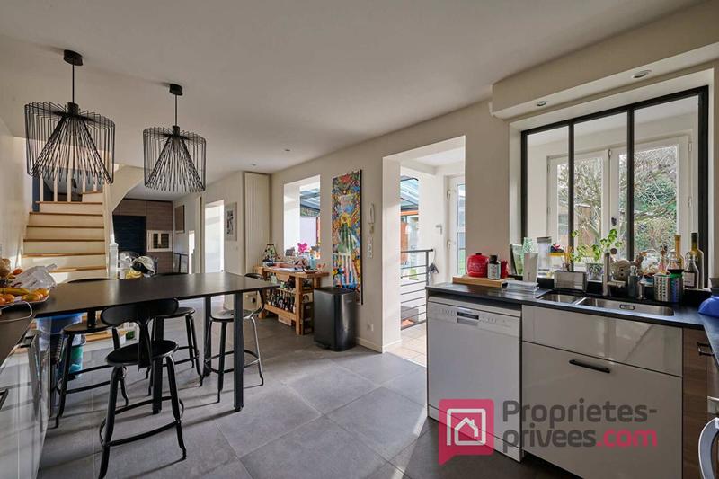 Maison - 150 m² - 6 pièces