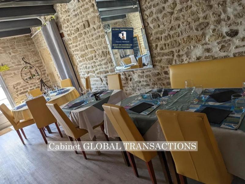 Local commercial - 240 m² - 5 pièces