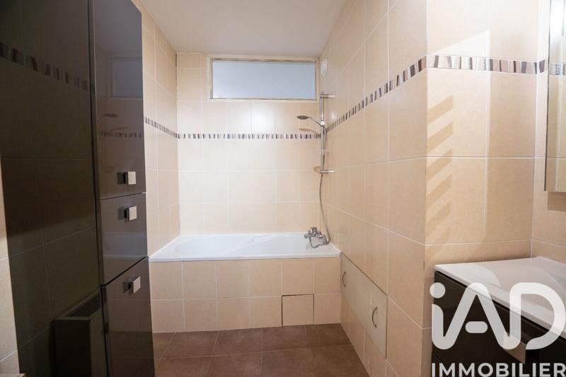 Appartement - 95 m² - 5 pièces