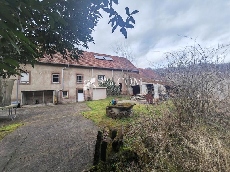 Maison - 190 m² - 8 pièces