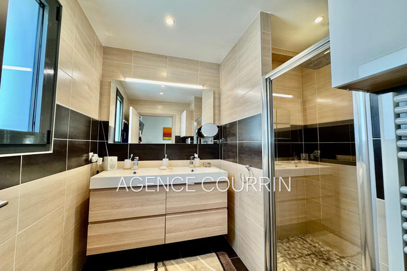 Appartement - 123 m² - 4 pièces