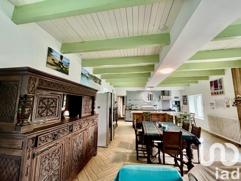 Maison - 160 m² - 7 pièces