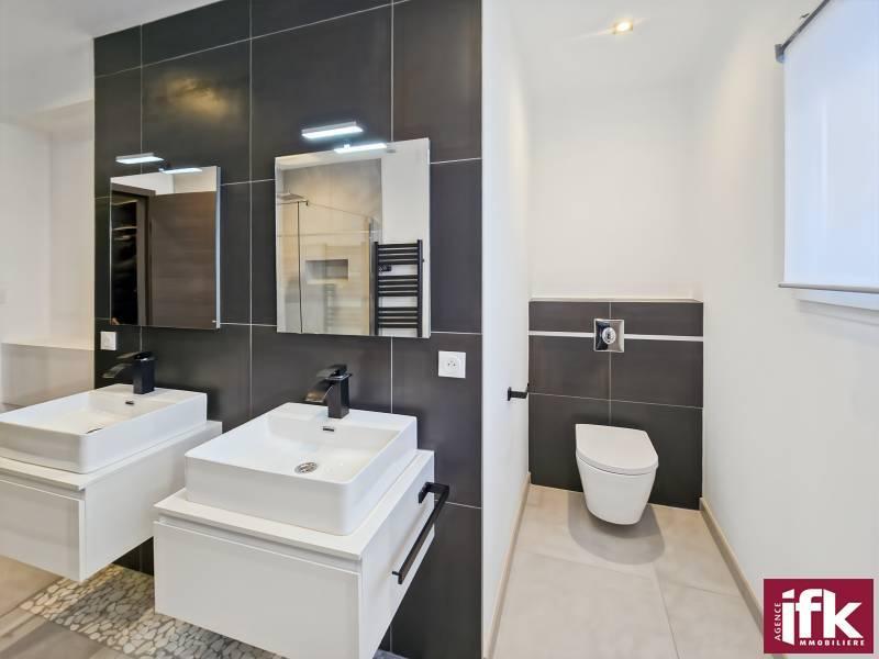 Maison - 142 m² - 5 pièces