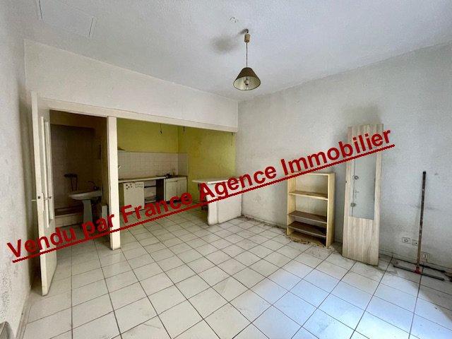 Appartement ancien - 25 m² - 1 pièce