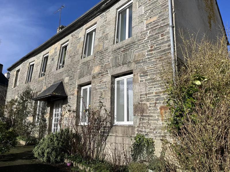 Maison - 173 m² - 7 pièces