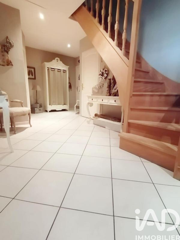 Maison - 150 m² - 8 pièces