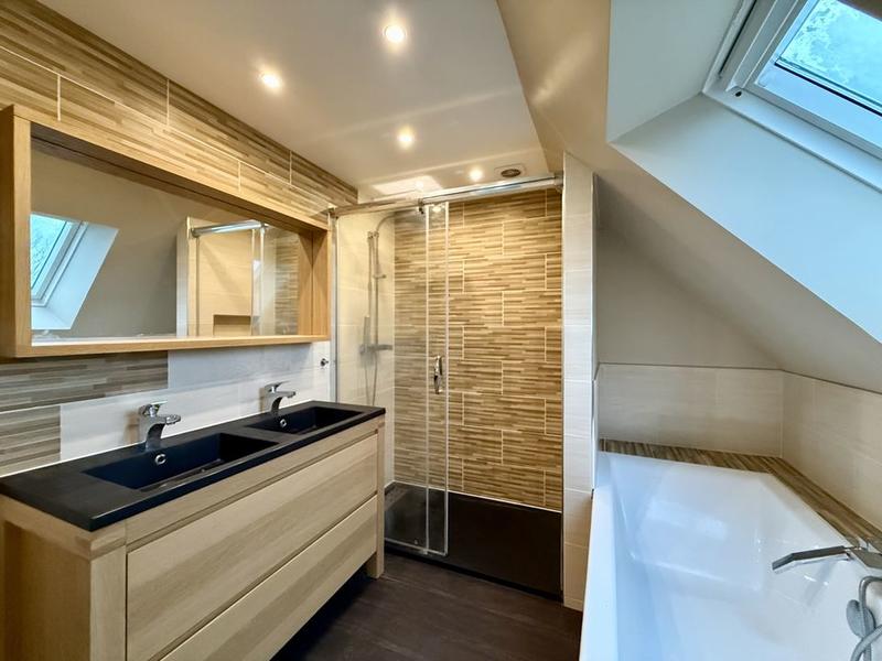 Maison - 109 m² - 5 pièces