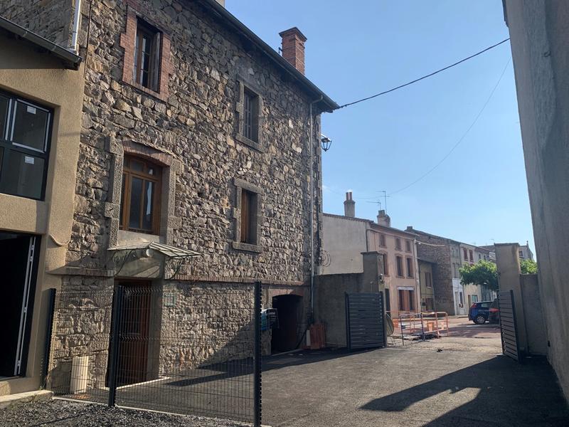 Appartement - 208 m² - 8 pièces