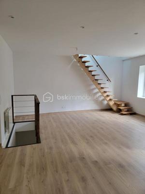 Maison - 65 m² - 3 pièces