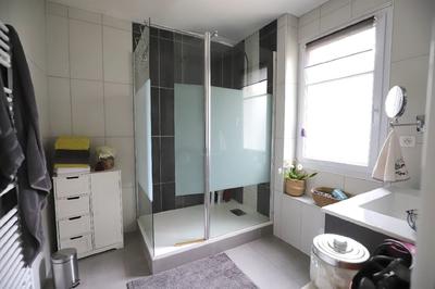 Maison - 84 m² - 4 pièces