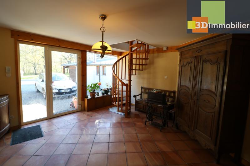 Maison - 500 m² - 11 pièces