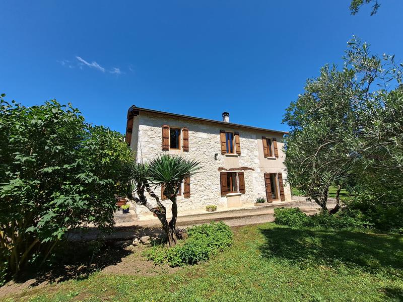 Maison - 157 m² - 6 pièces