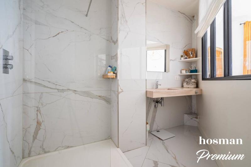 Appartement - 120 m² - 5 pièces