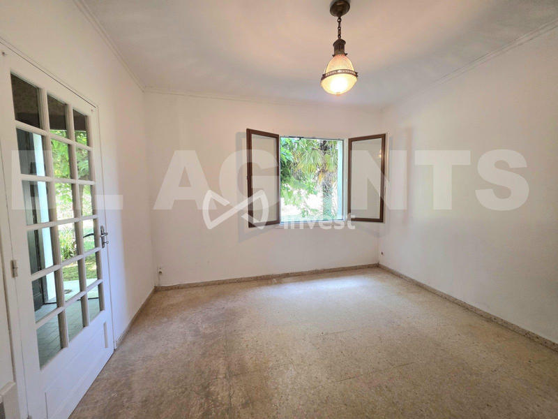 Maison - 180 m² - 6 pièces