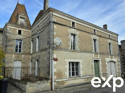 Maison traditionnelle - 170 m² - 6 pièces