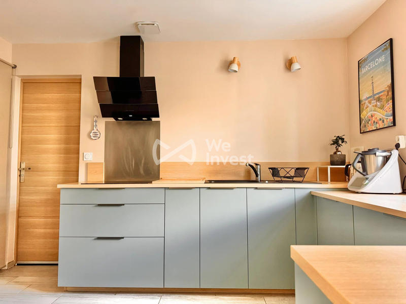 Maison - 90 m² - 5 pièces