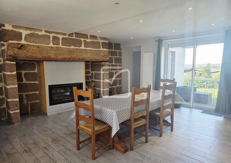 Maison - 156 m² - 7 pièces