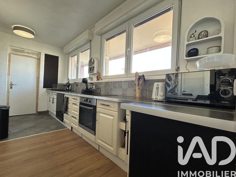 Maison - 176 m² - 8 pièces