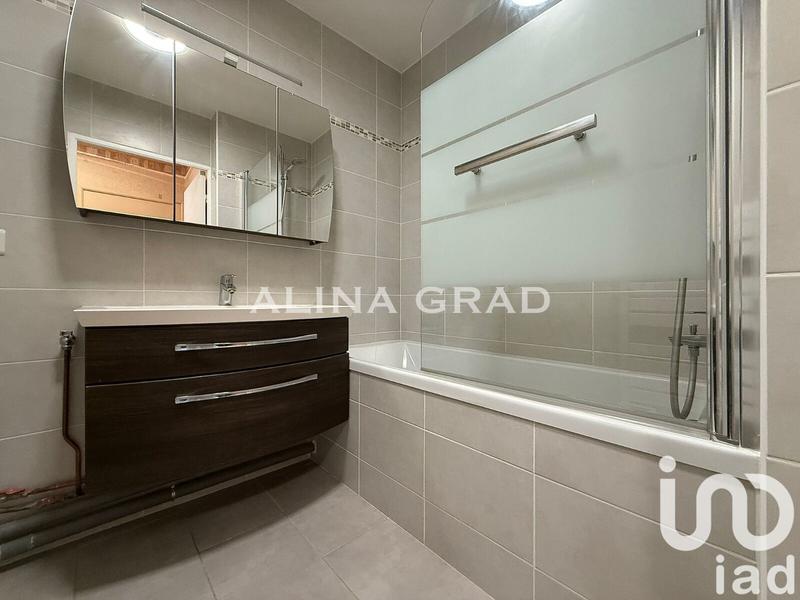 Appartement - 83 m² - 4 pièces