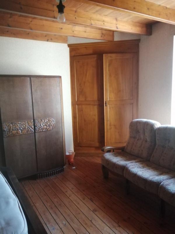 Maison traditionnelle - 230 m² - 8 pièces