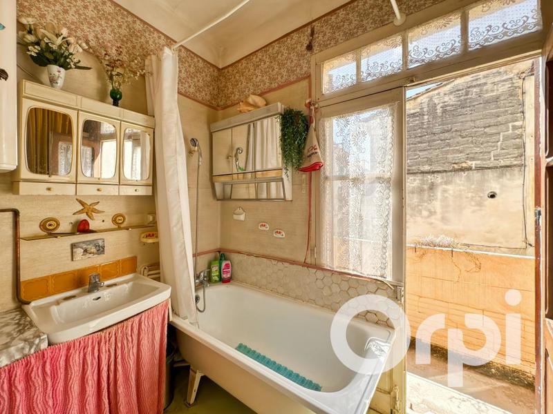 Maison de ville - 84 m² - 3 pièces