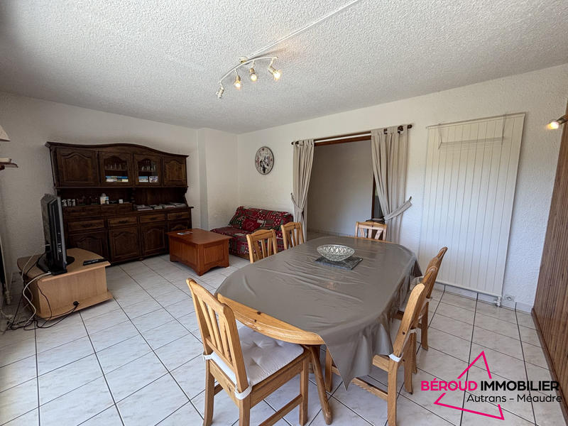 Appartement - 86 m² - 4 pièces