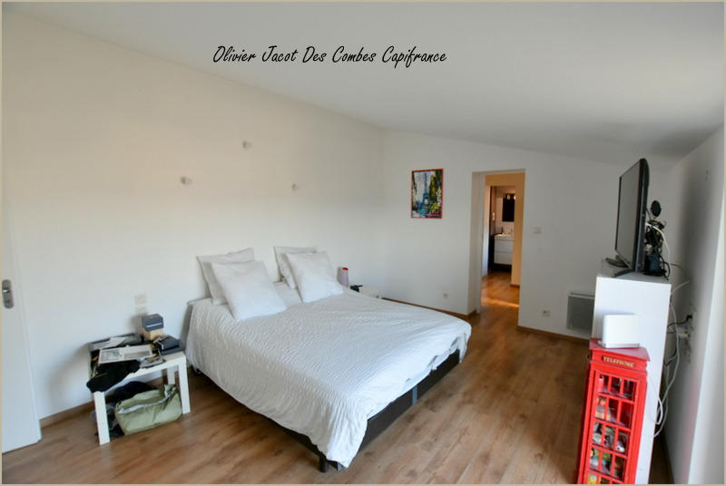 Maison - 281 m² - 7 pièces