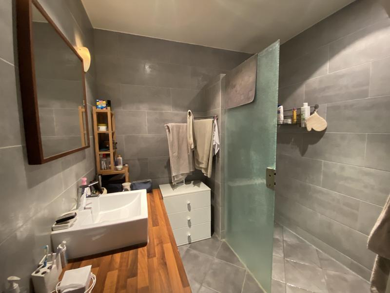 Maison - 242 m² - 10 pièces