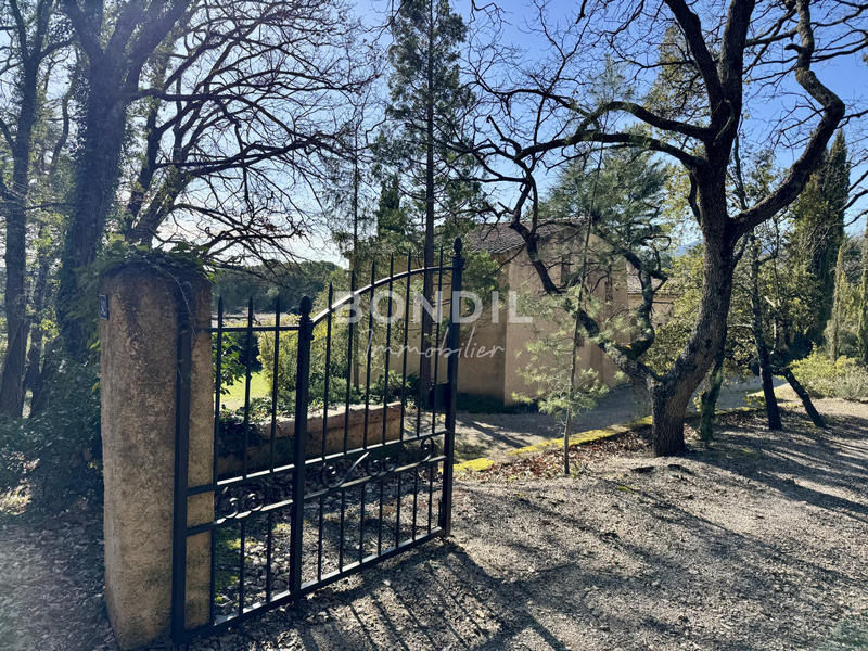 Villa - 175 m² - 6 pièces