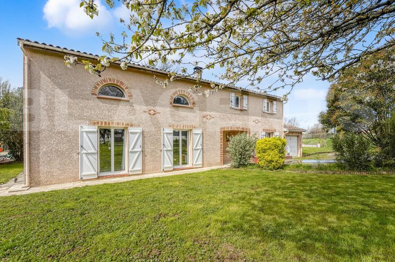 Maison toulousaine - 200 m² - 7 pièces