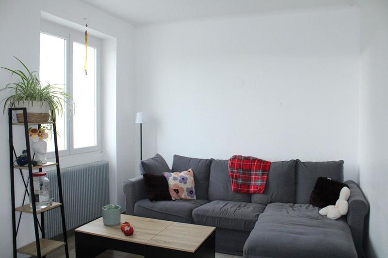 Maison - 254 m² - 9 pièces